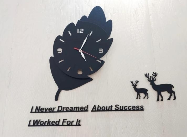 3D Leaf Wooden Wall Clock with Deer & Motivational Quote