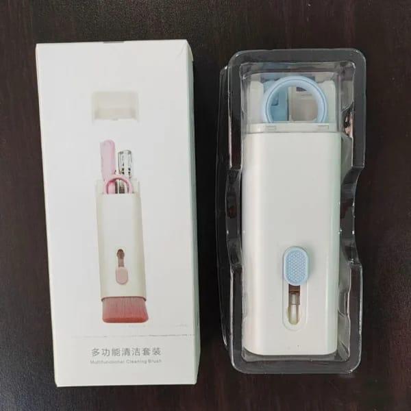 7-in-1 Gadget Cleaning Kit for Students & Gamers